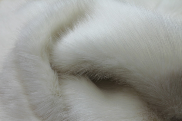 Faux Fur - Deep Pile Ivory