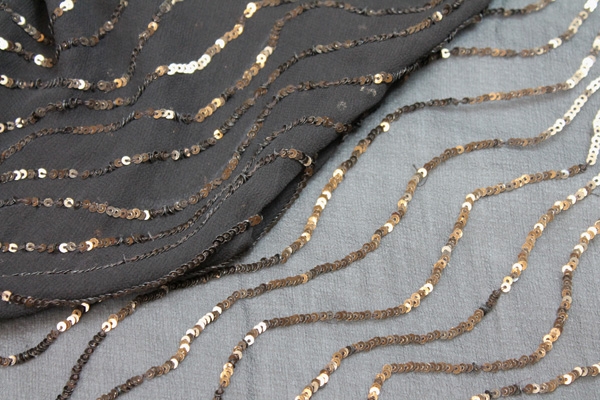 Sequin Squiggle Lines - Brown on Brown