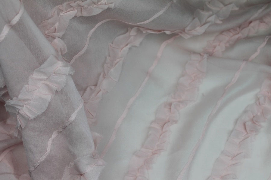 Silk Georgette w/Diagonal Frill/Stripe - Pale pink