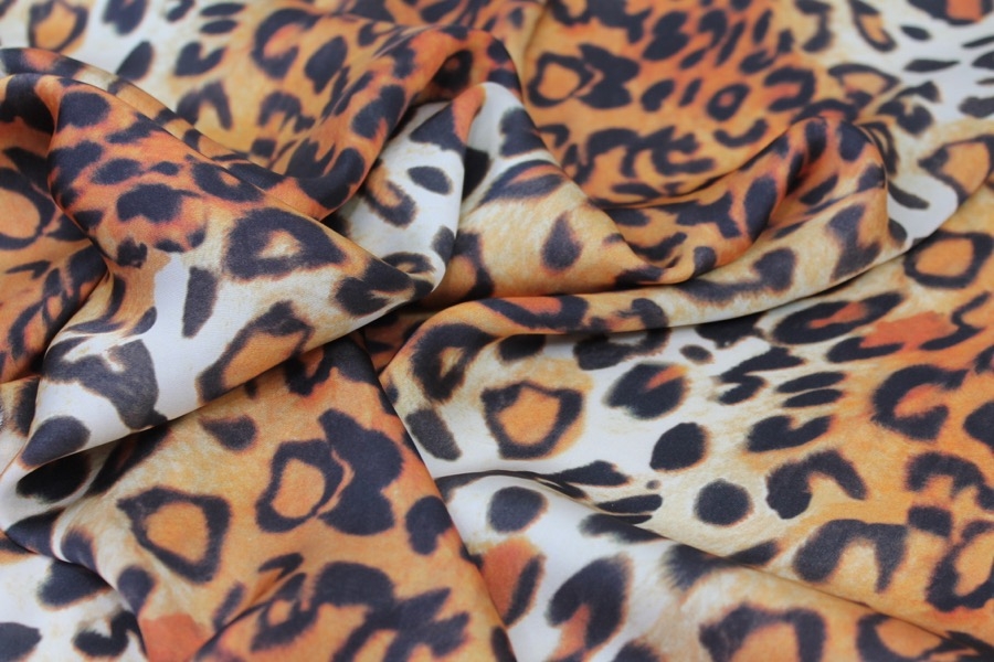 Lightweight Polyester Leopard Print