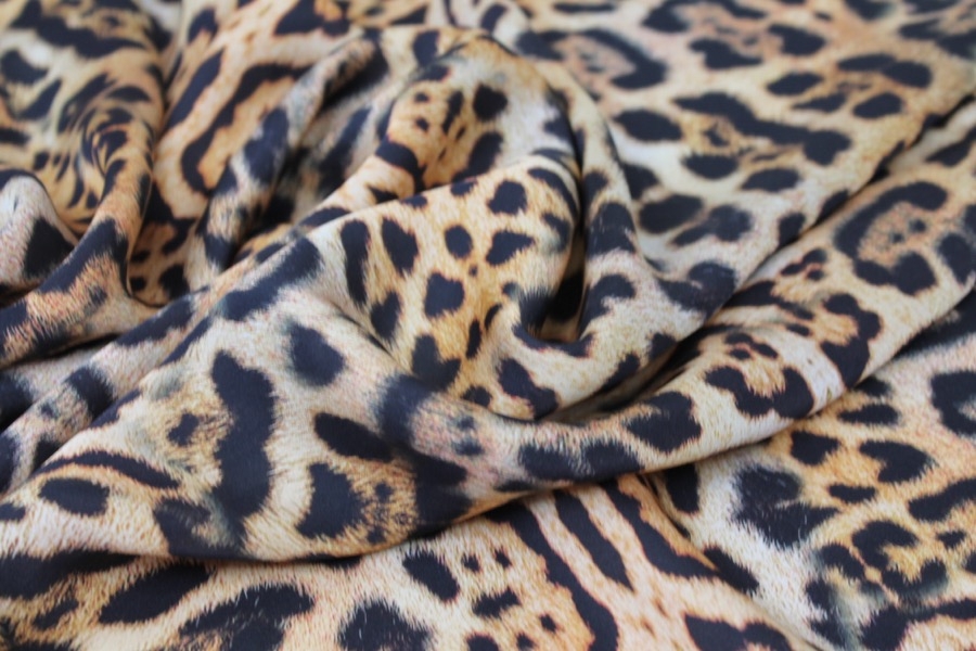Lightweight Polyester Leopard Print