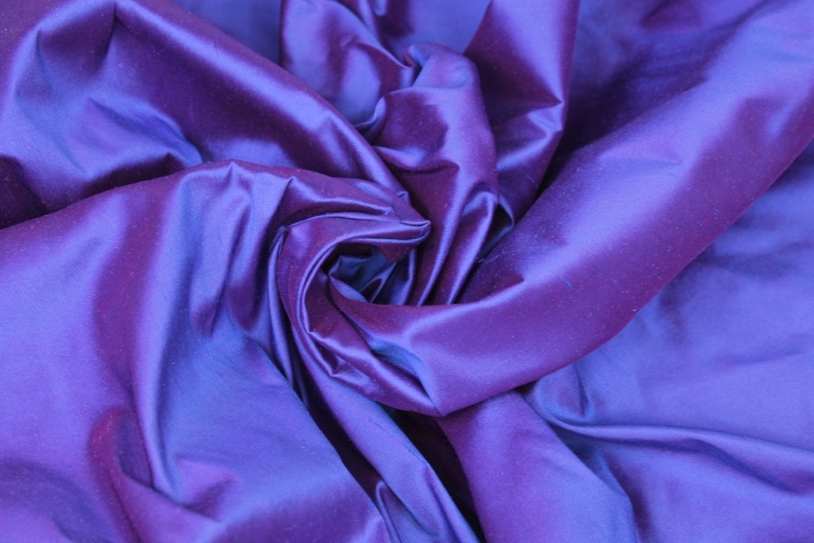 Silk Dupion - Purple shot Fuchsia - B32