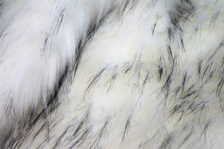 Faux Fur - Long Pile Ivory with Speckled Black Tips 