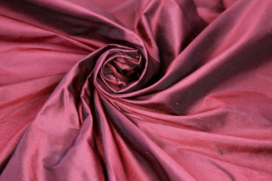 Silk Dupion - Two-Tone Red and Black