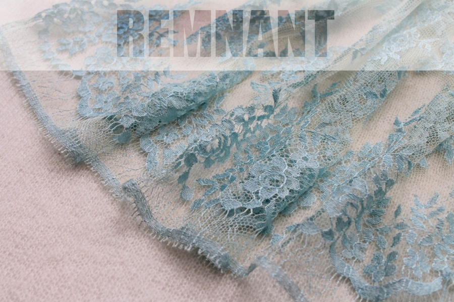 REMNANT - Baby Blue/Cream Chantilly Lace - 2.3m piece