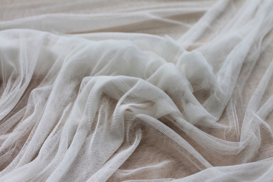 Soft Silk Tulle - Pale Ivory 