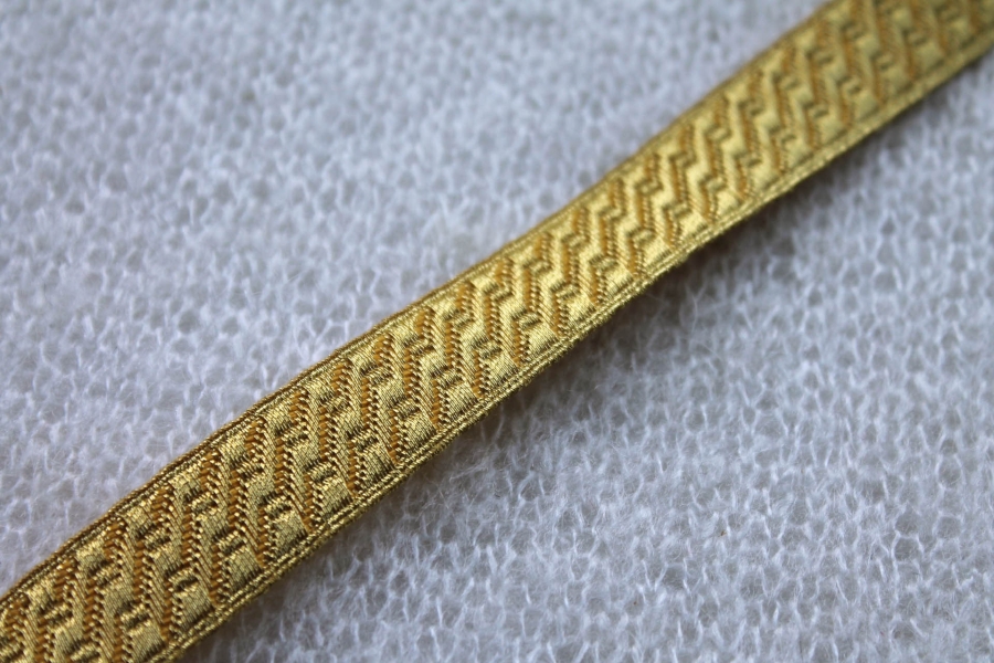 Gold "Guards Lace" Braid with Geometric Design - Medium