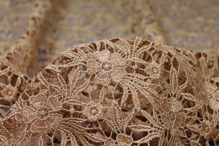 Guipure Lace - Daisy - Gold