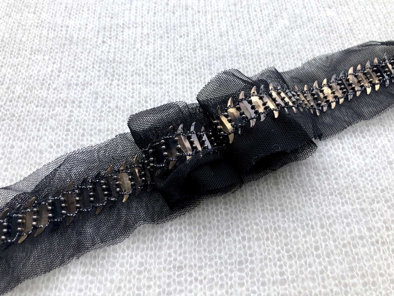 S-Shaped Sequin Trim with Beads - Single Black and Antique Gold