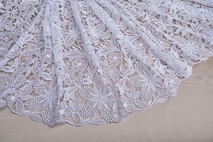 NEW BRIDAL - Guipure Lace - White Floral