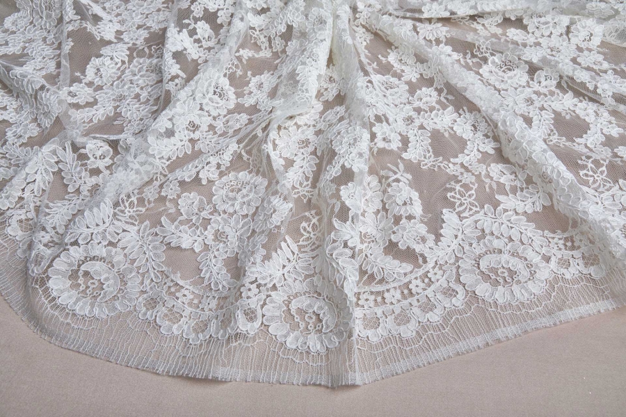NEW BRIDAL - French Corded Leavers Lace with Posies and Leaves - Ivory