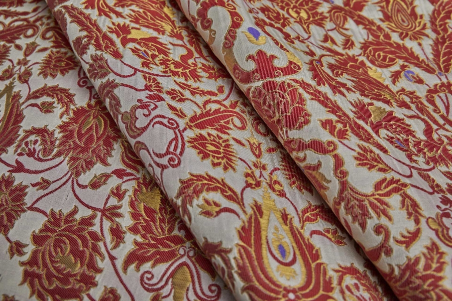 Wide Banaras Brocade - Red and Gold on Cream / Off White