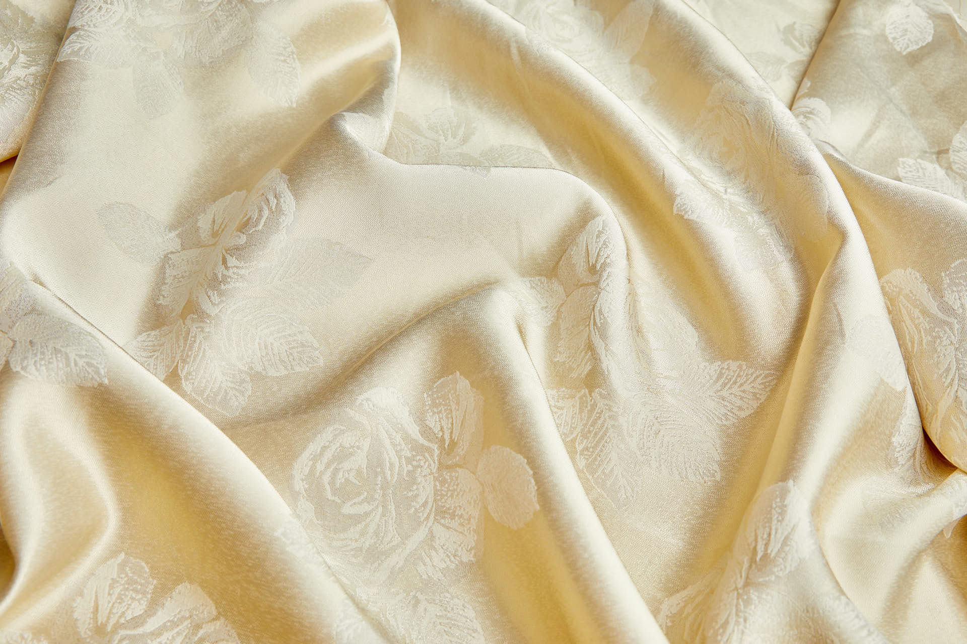 Vintage Large Roses Satin Organza Jacquard - Champagne Gold fabric, image 10 of 11