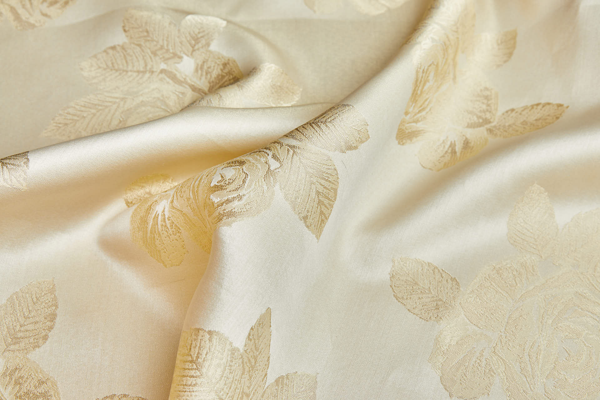 Vintage Large Roses Satin Organza Jacquard - Champagne Gold fabric
