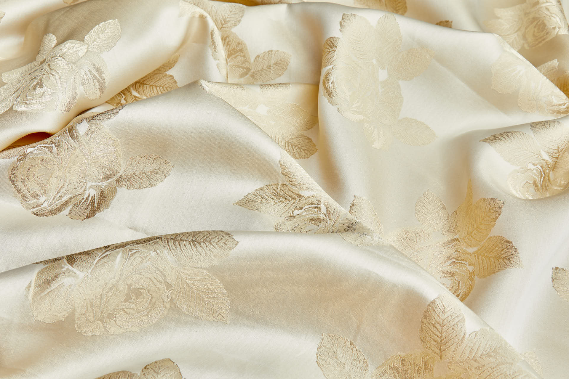 Vintage Large Roses Satin Organza Jacquard - Champagne Gold fabric, image 8 of 11