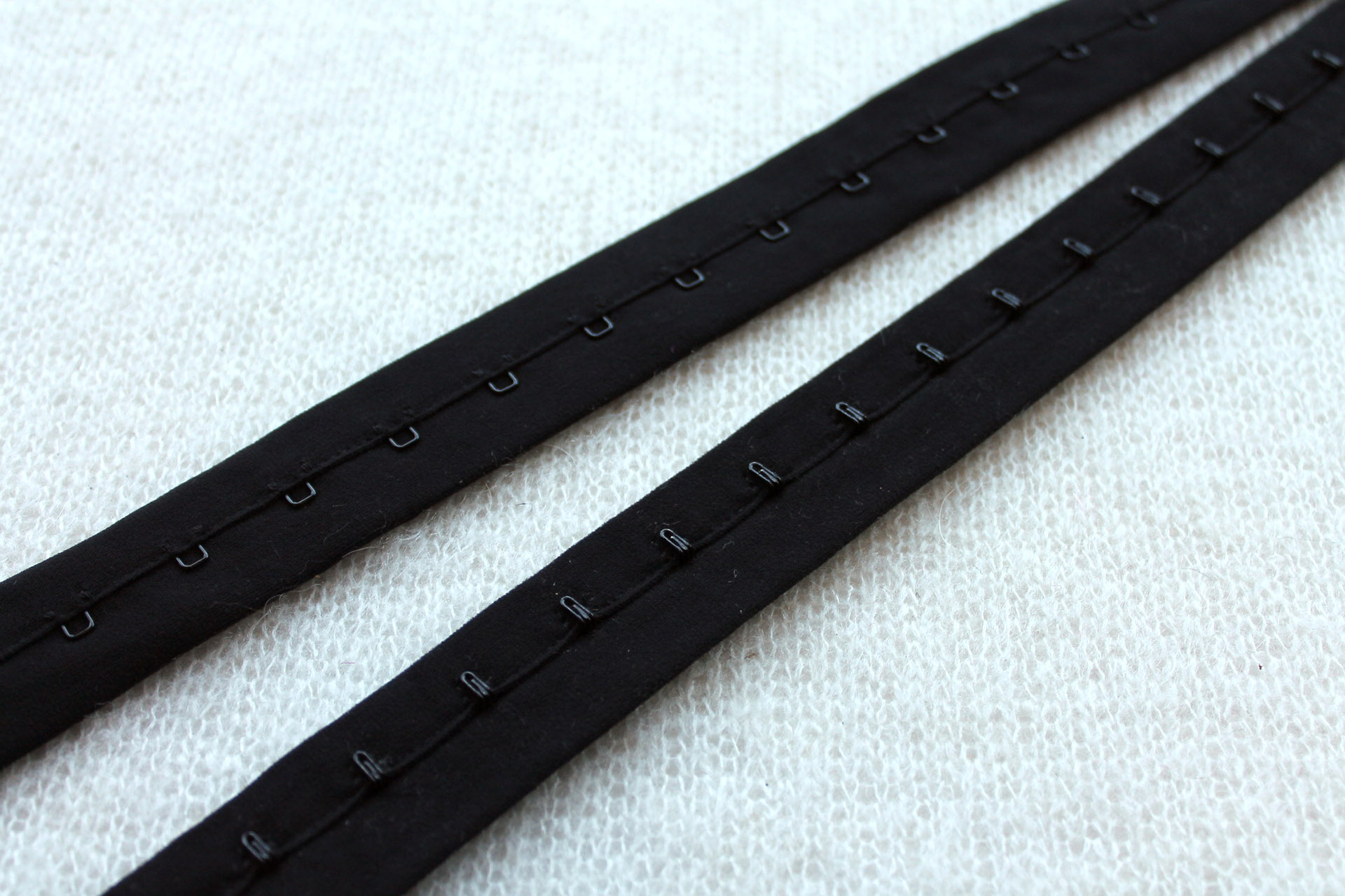 Hook & Eye Tape - Black trim, image 2 of 3