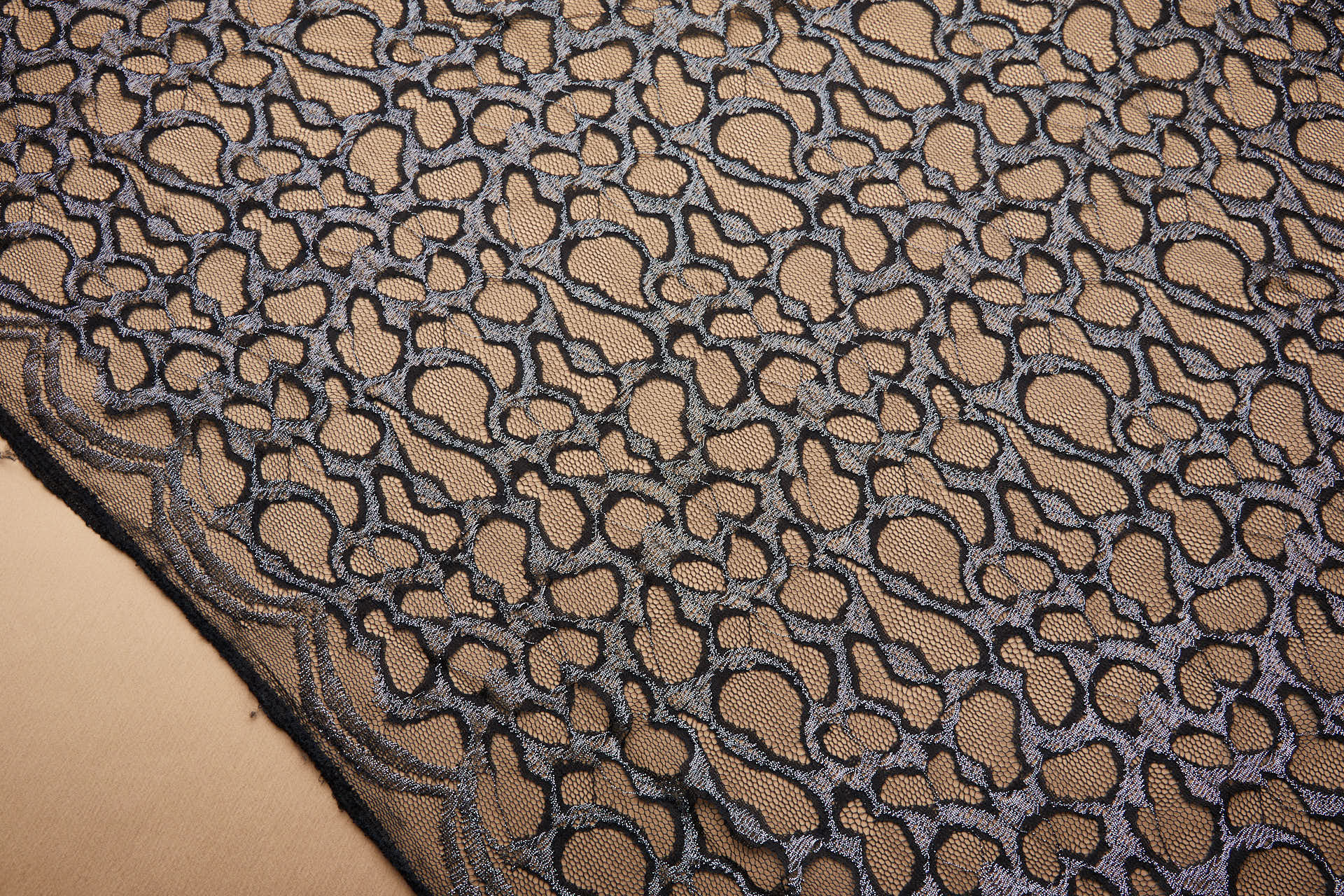Organic Pattern Stretch Silver and Black Lace fabric, image 9 of 10