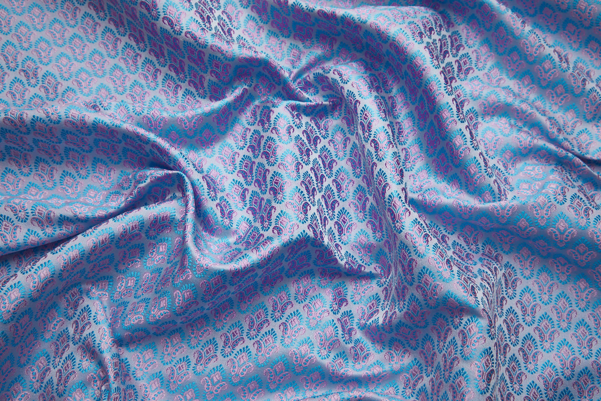 Small PatternBanaras Brocade - Turquoise and Pink fabric, image 7 of 9
