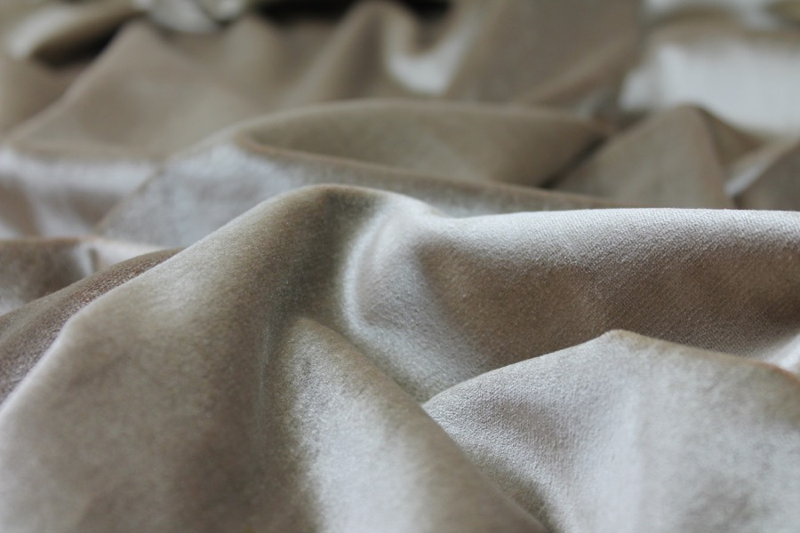 Silk and Cotton Velvet - Faun fabric, image 3 of 7