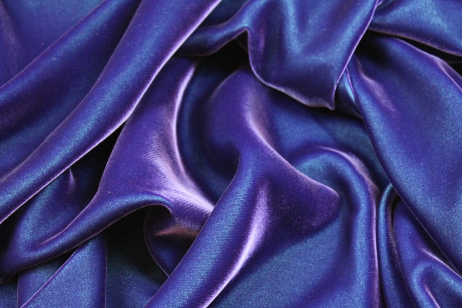 Viscose Velvet - Purple fabric, image 4 of 5