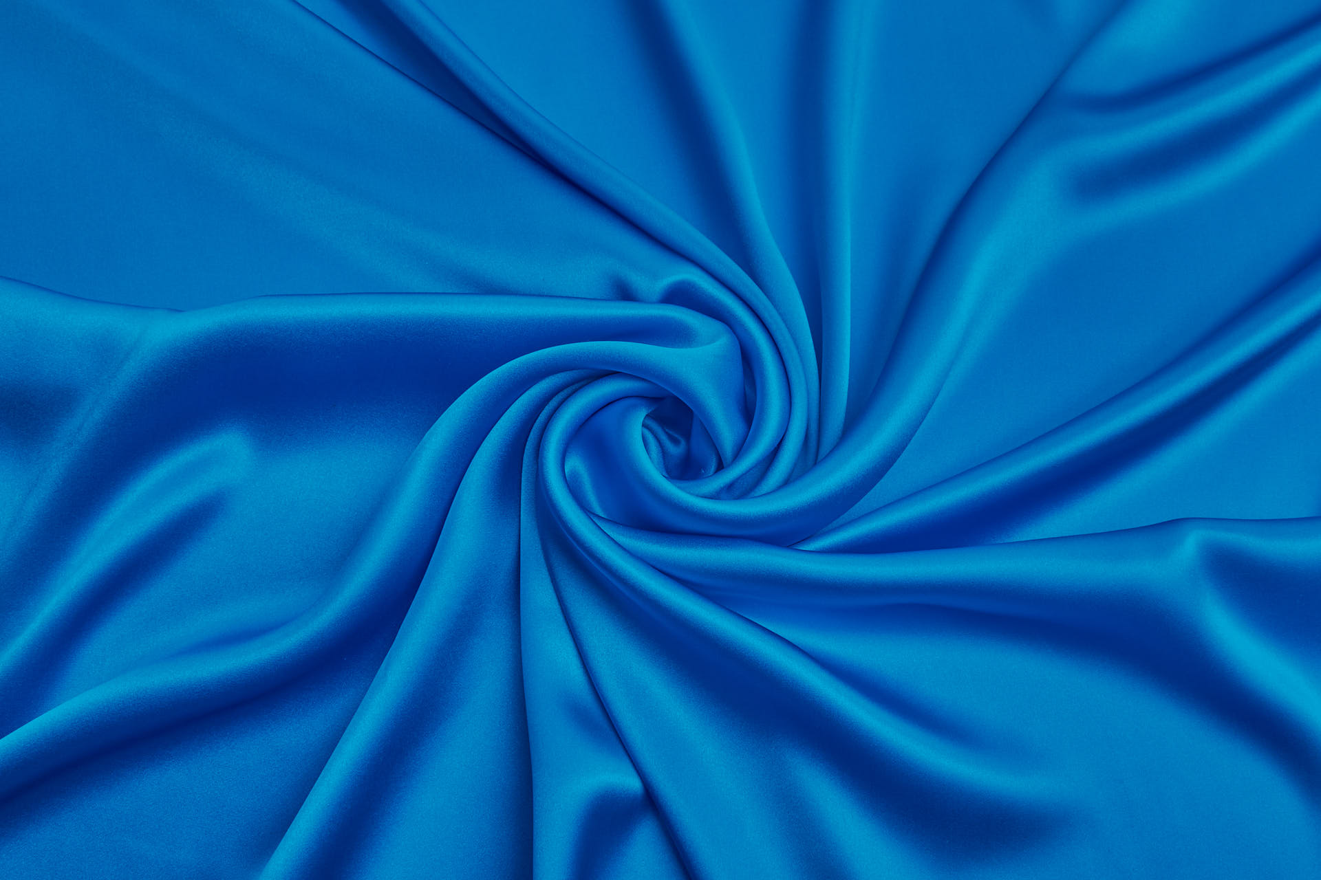 Bright Turquoise Silk Satin - 140cm fabric