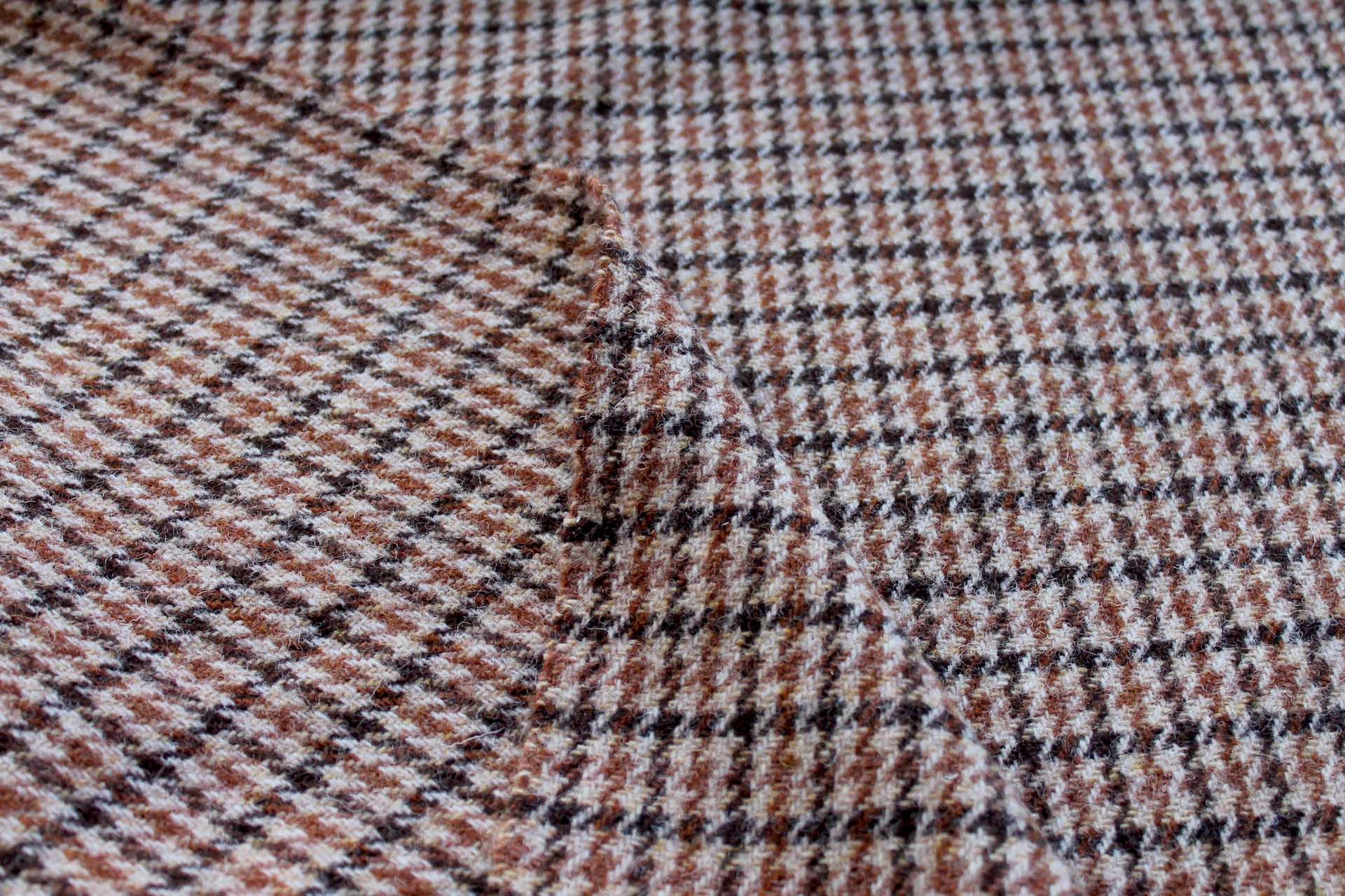Houndstooth Harris Tweed Wool - Toffee / Brown fabric, image 3 of 7