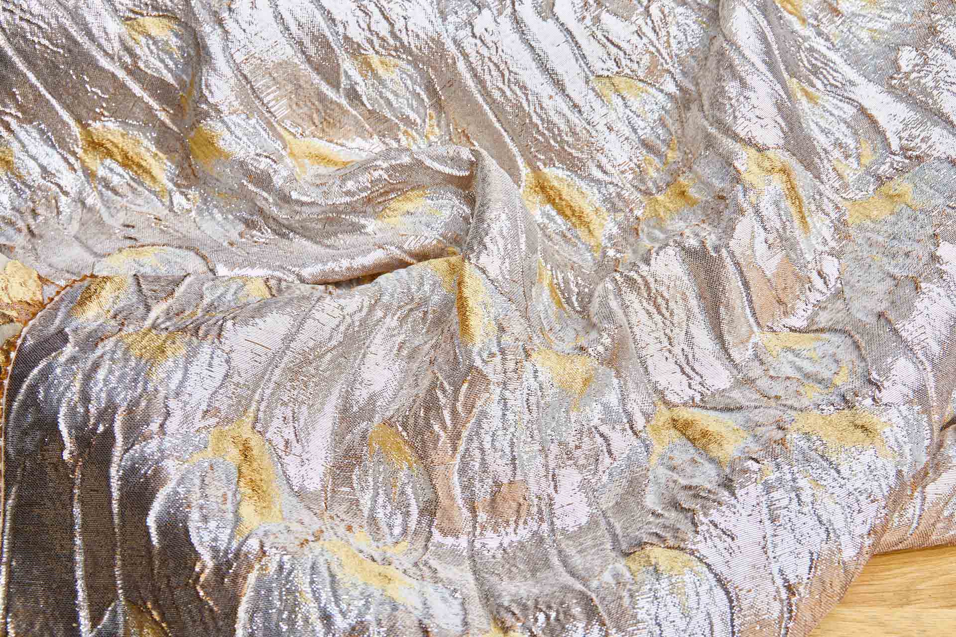Tulips Brocade in Shades of Gold with Lurex fabric, image 8 of 9