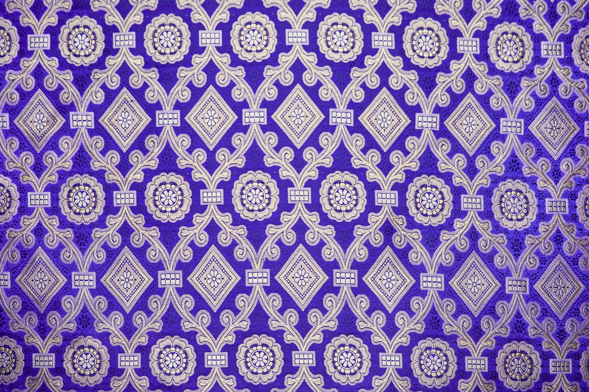 Banaras Brocade - Purple and Gold Ecclesiastical fabric, image 8 of 8