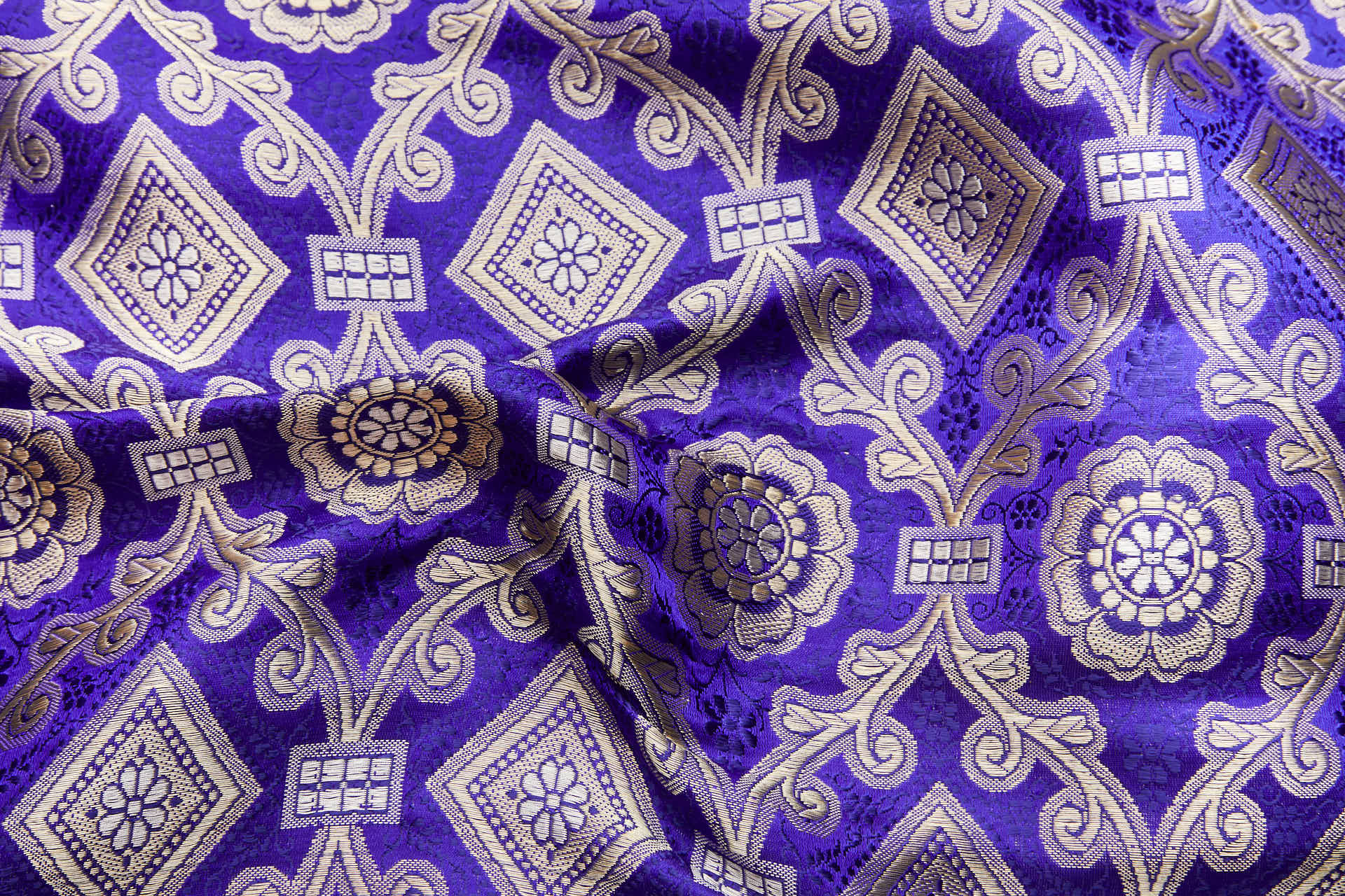 Banaras Brocade - Purple and Gold Ecclesiastical fabric, image 2 of 8