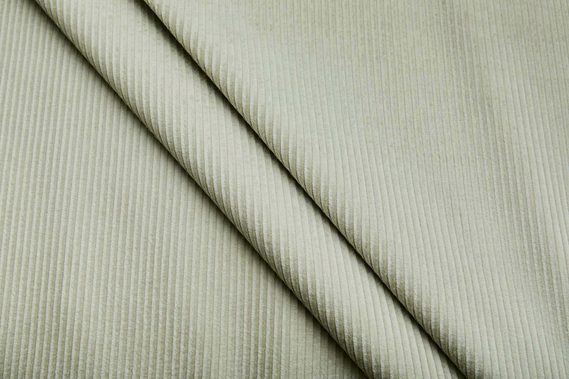 Wide Rib Corduroy - Thistle fabric