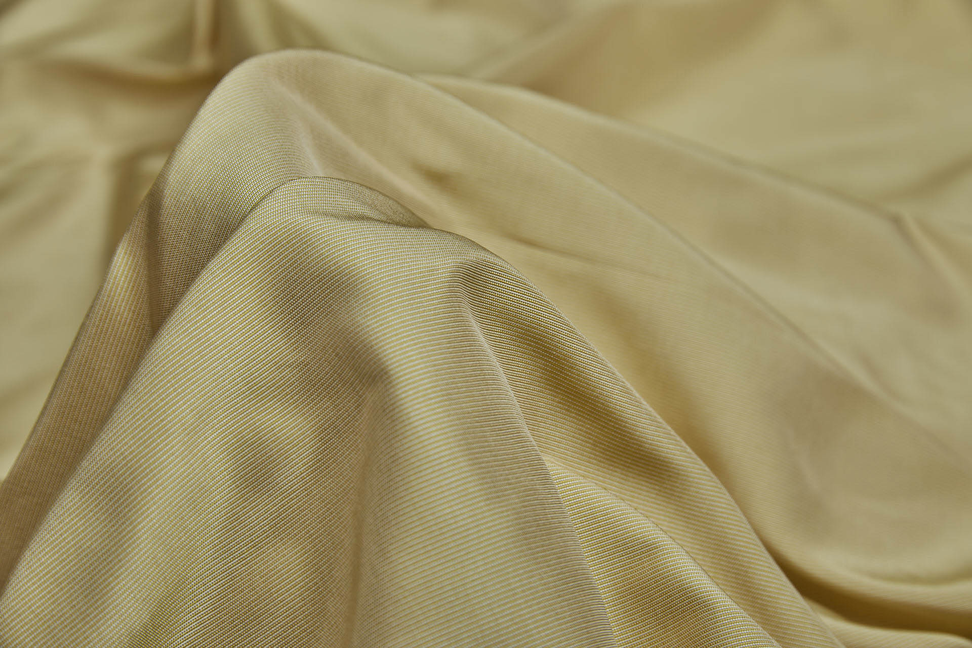 Heavy Weight Silk Taffeta - 3-Tone - Yellow, Ivory and Straw Gold fabric, image 7 of 8
