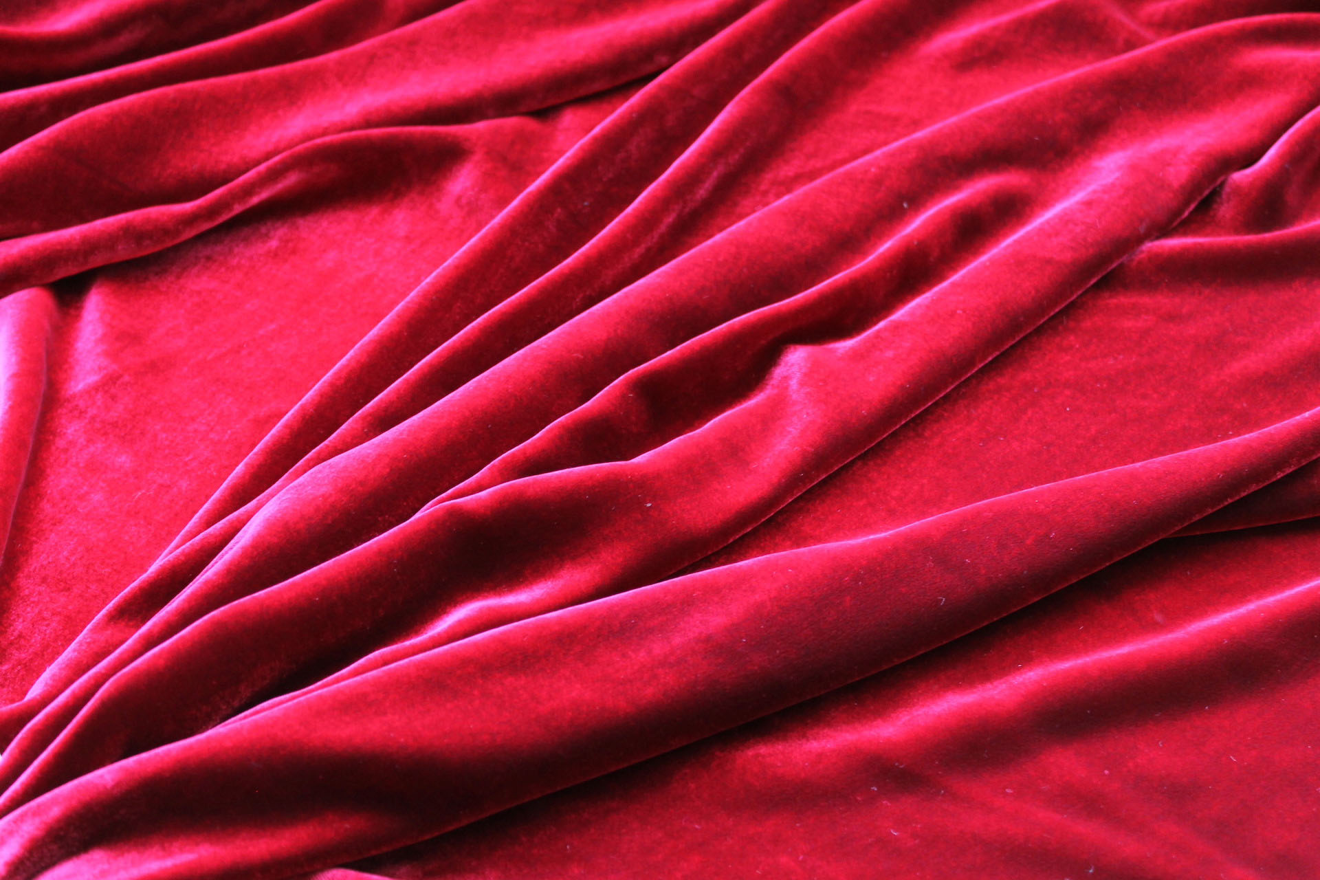 Silk Velvet - Red shot Green fabric, image 3 of 5