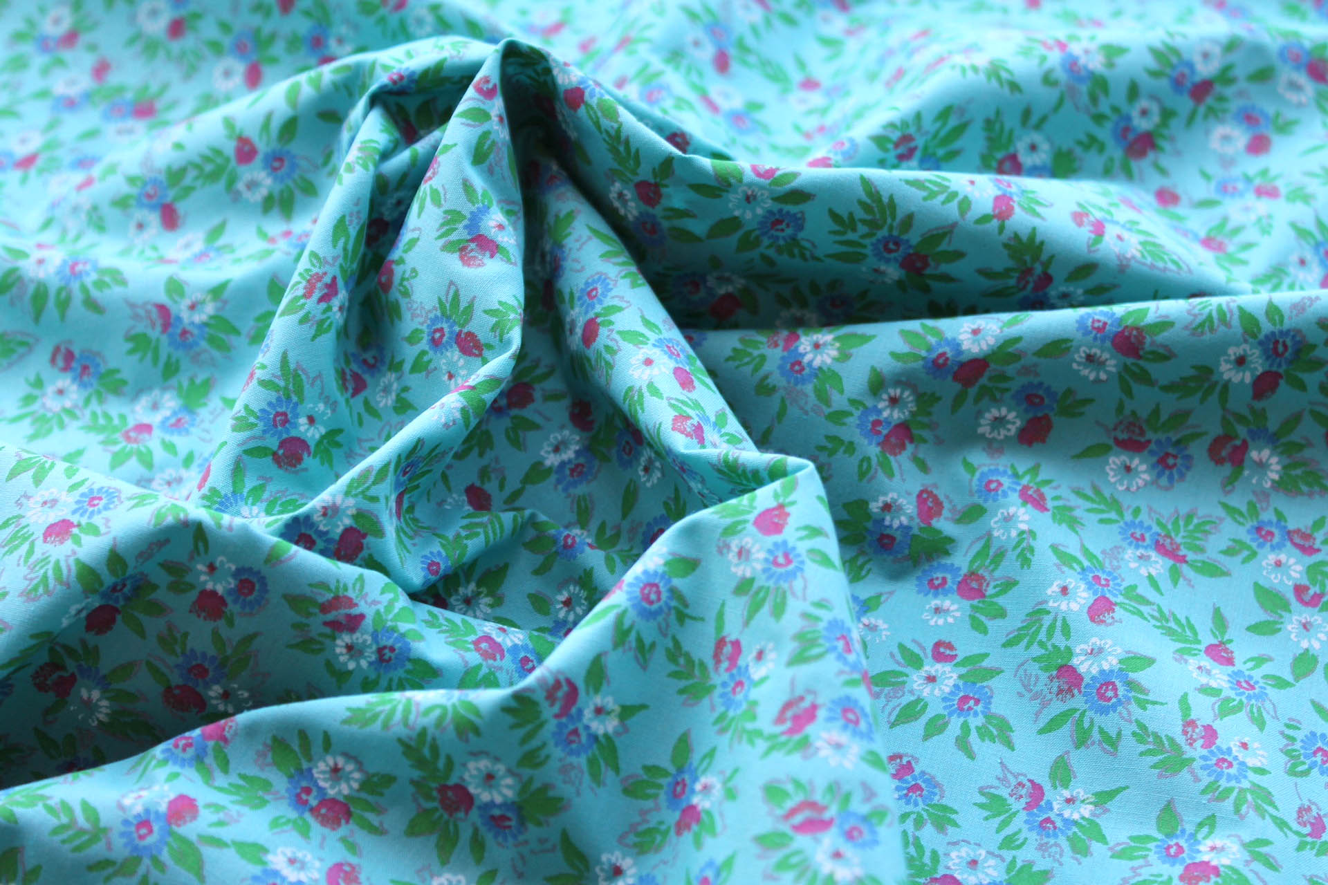 Vintage Printed Cotton - Blue, Green and Pink on Mint fabric, image 4 of 5