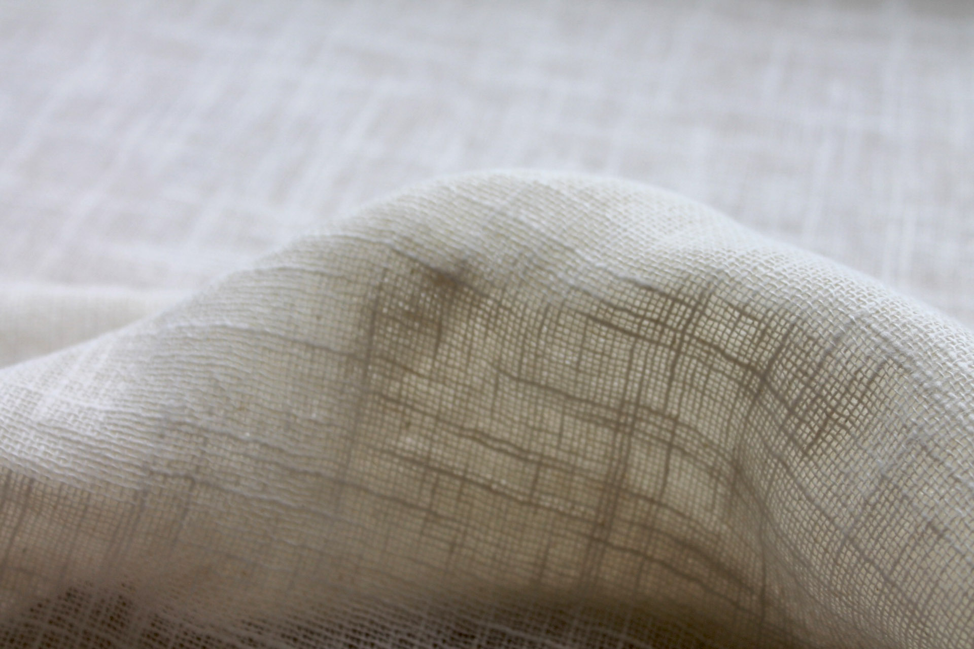 Raw Linen Muslin - Ivory fabric, image 4 of 8
