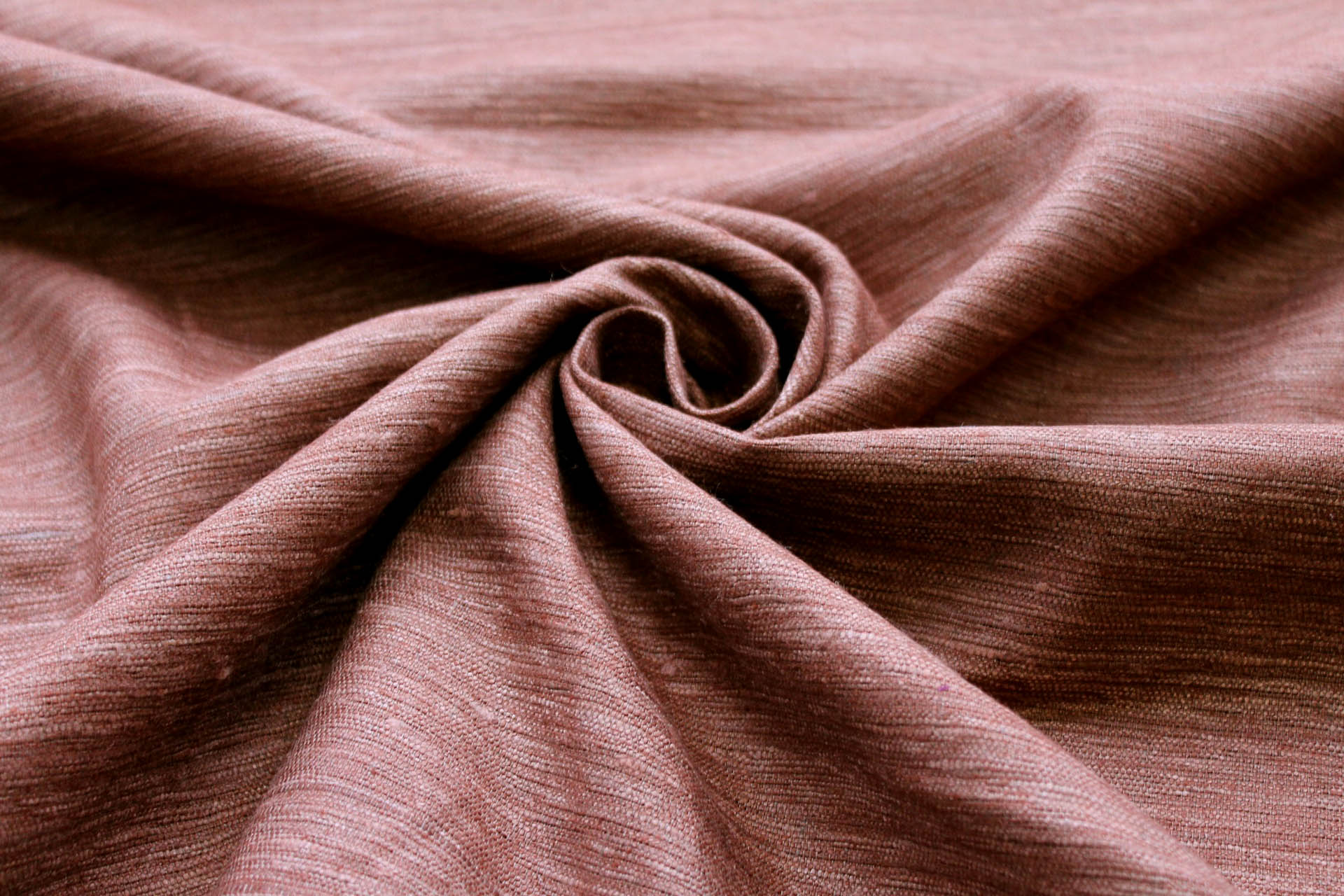 Chunky Silk Matka - Nutmeg fabric, image 2 of 5
