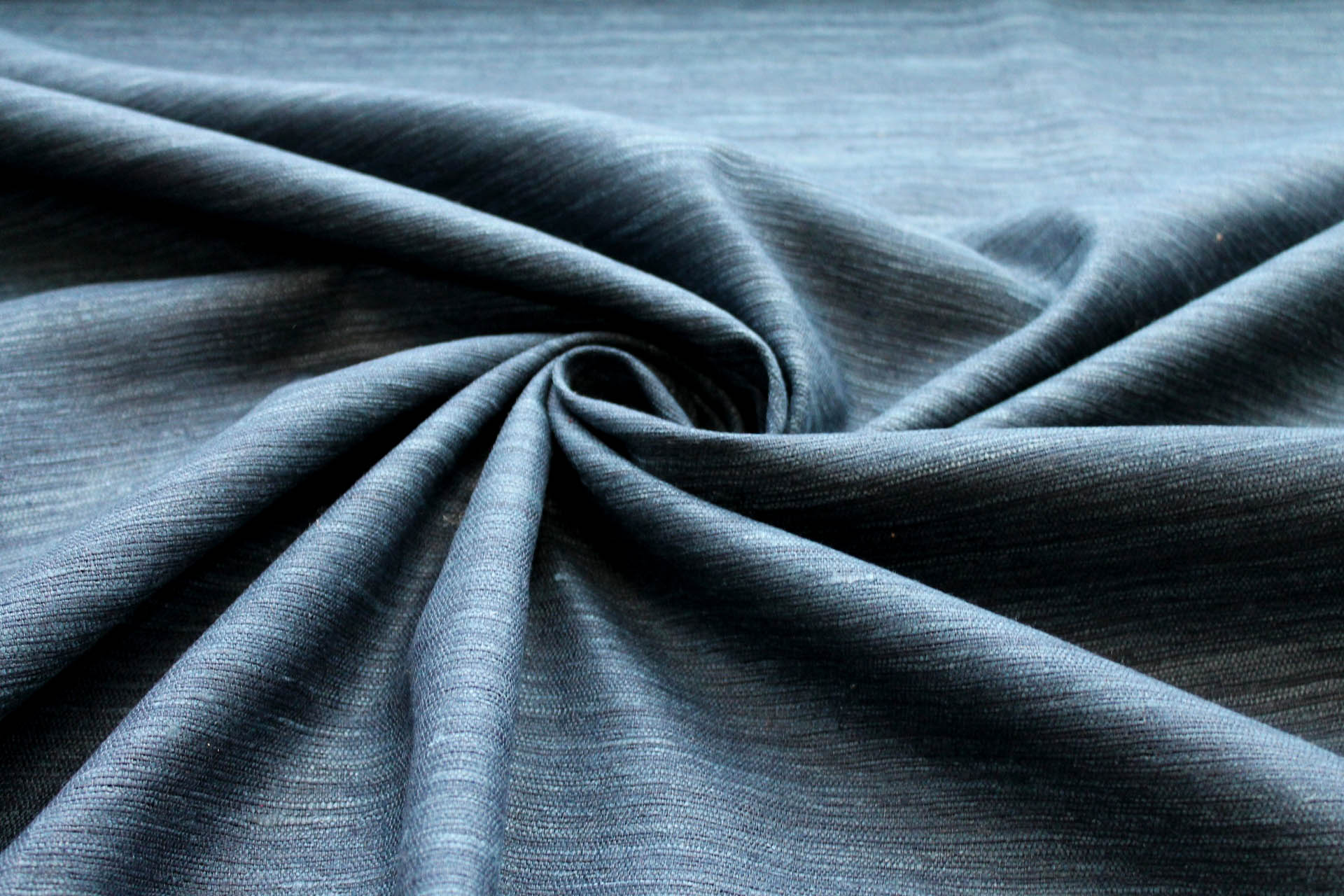 Chunky Silk Matka - Marine fabric, image 3 of 6