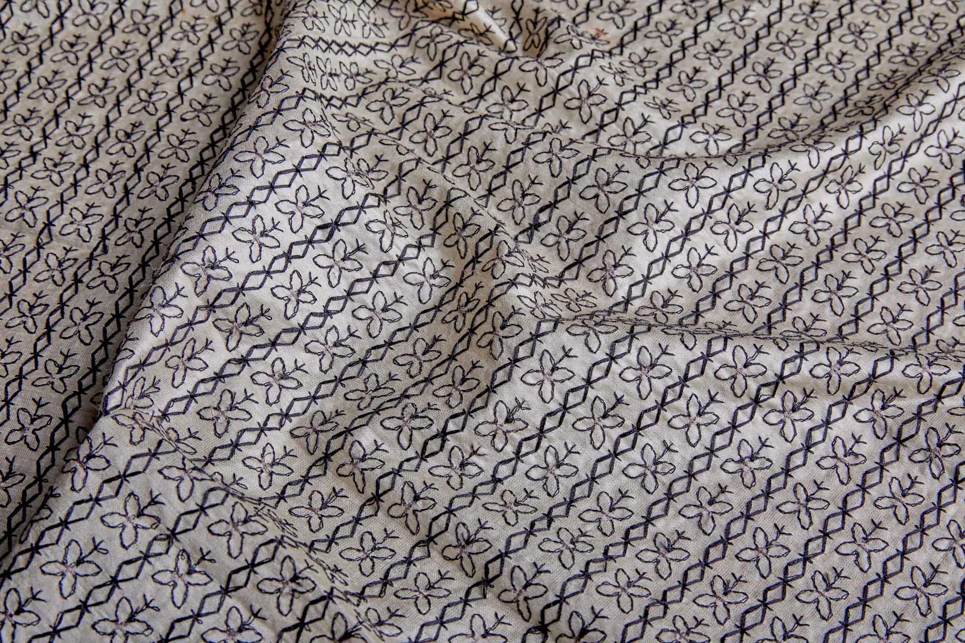 Black Graphic Embroidery on Cream Silk Tassar fabric, image 7 of 9