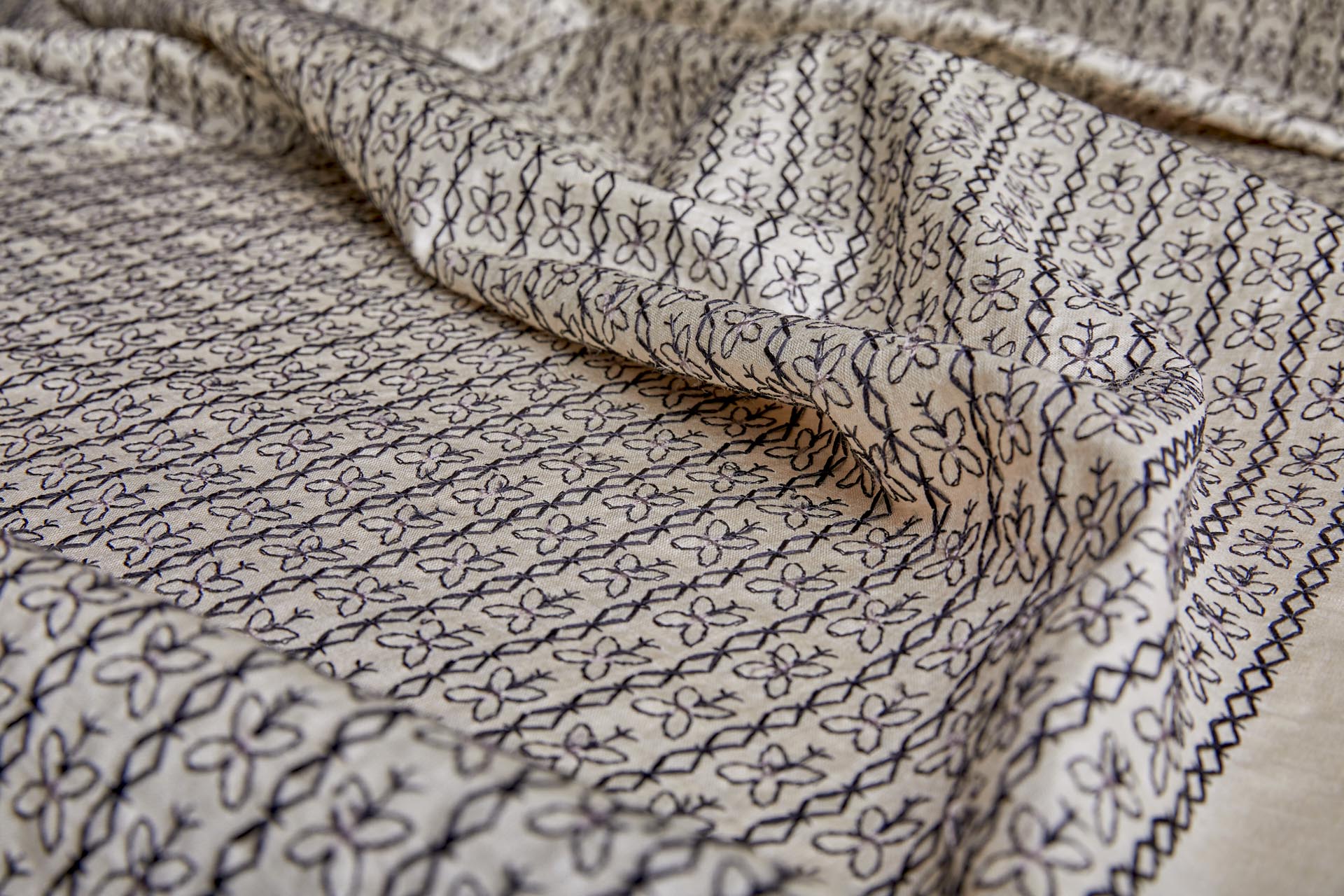 Black Graphic Embroidery on Cream Silk Tassar fabric, image 9 of 9