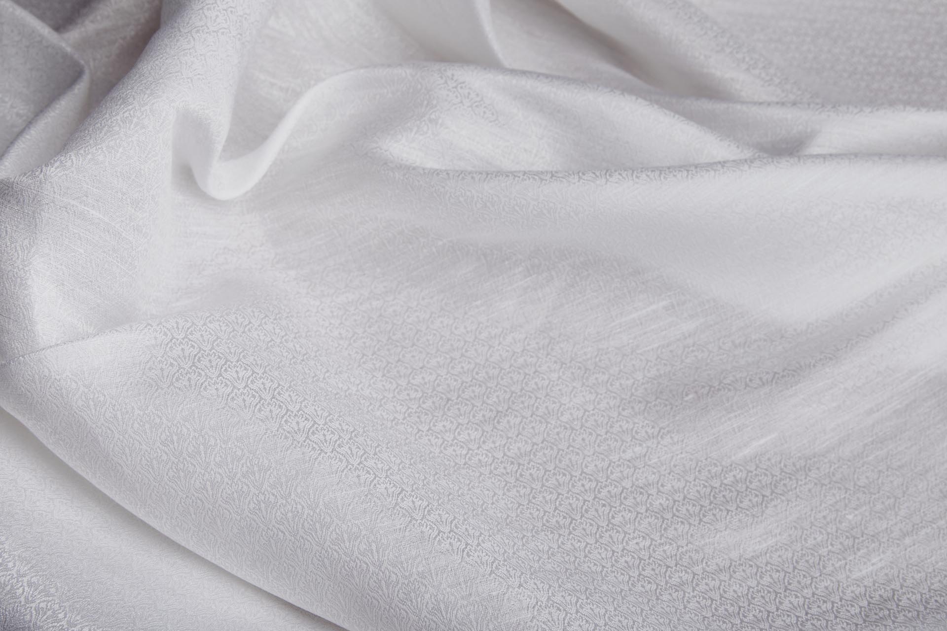 Small Pattern Silk and Linen Jacquard in Ivory fabric, image 7 of 9