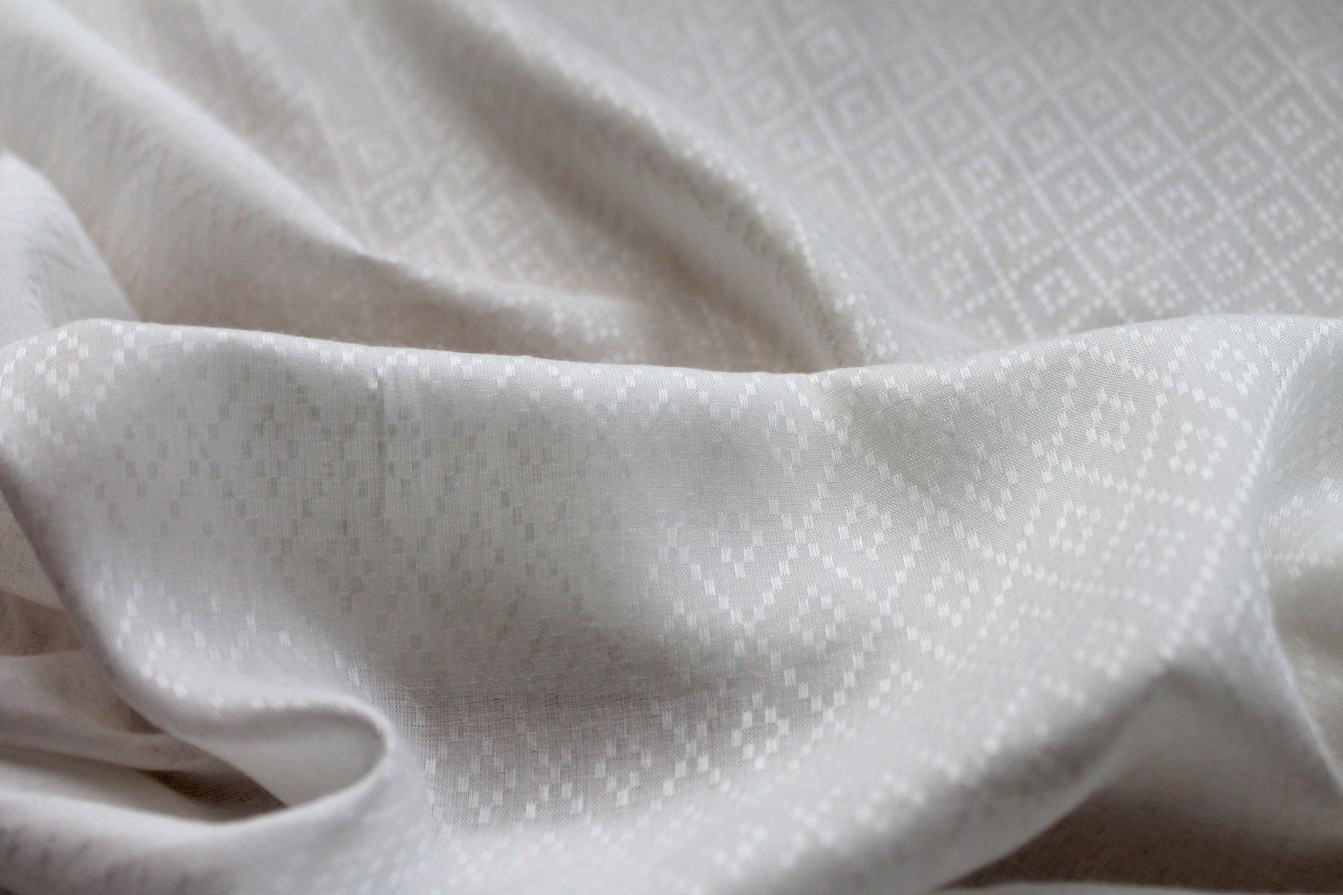 Aloe Vera Fibre Dobby Diamond Check Weave in Ivory fabric, image 3 of 5