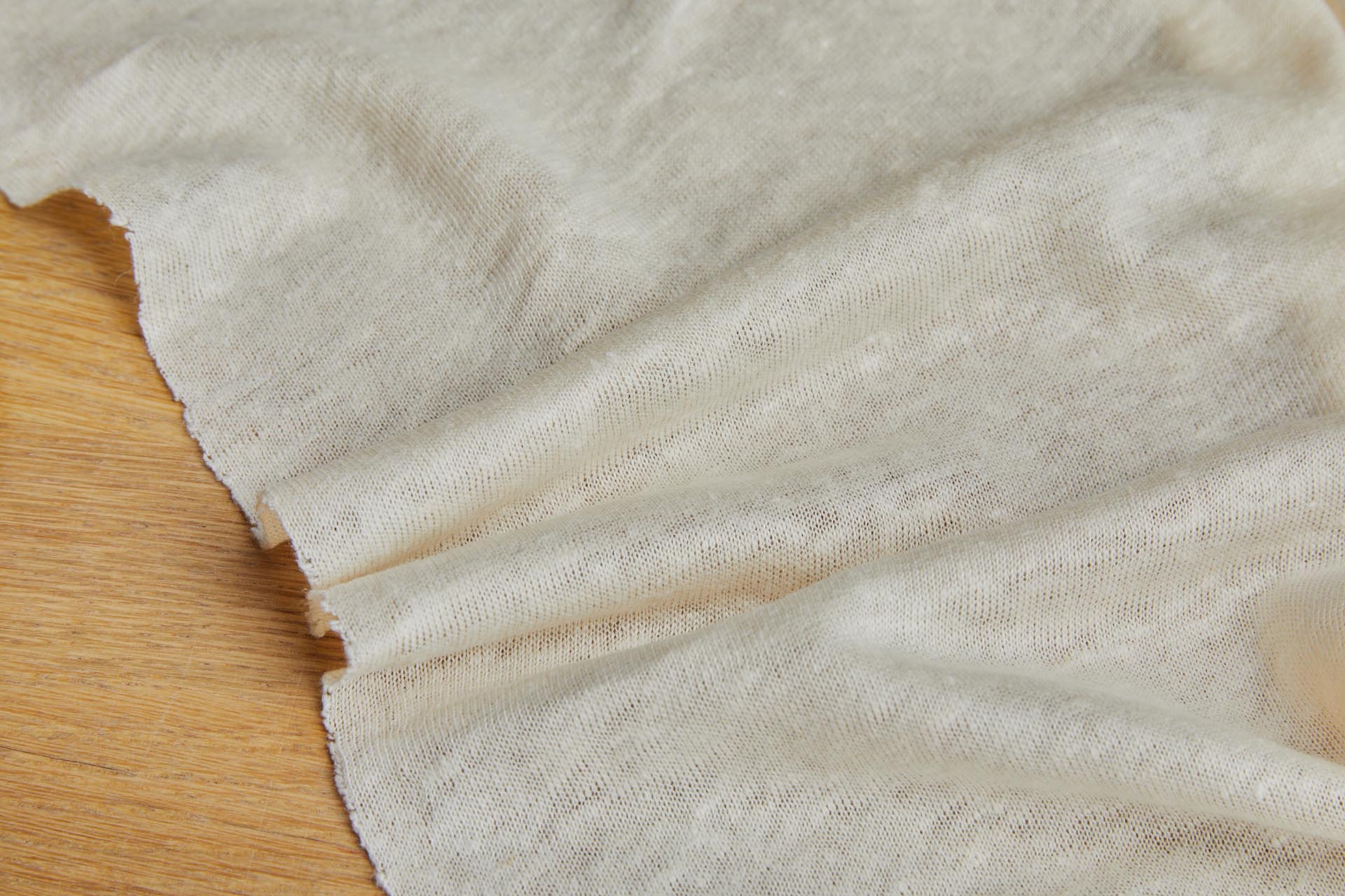 Cream Linen Jersey fabric, image 4 of 5
