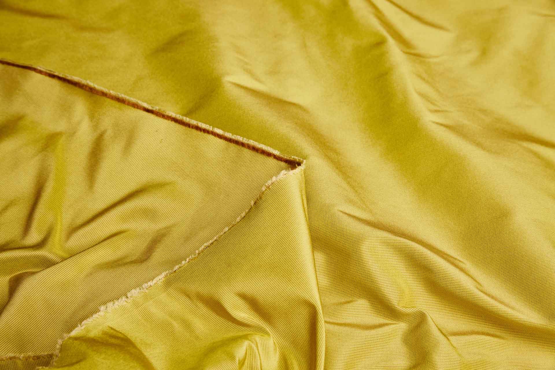 Heavy Weight Silk Taffeta - 3-Tone - Gold, Caramel and Yellow fabric, image 5 of 8