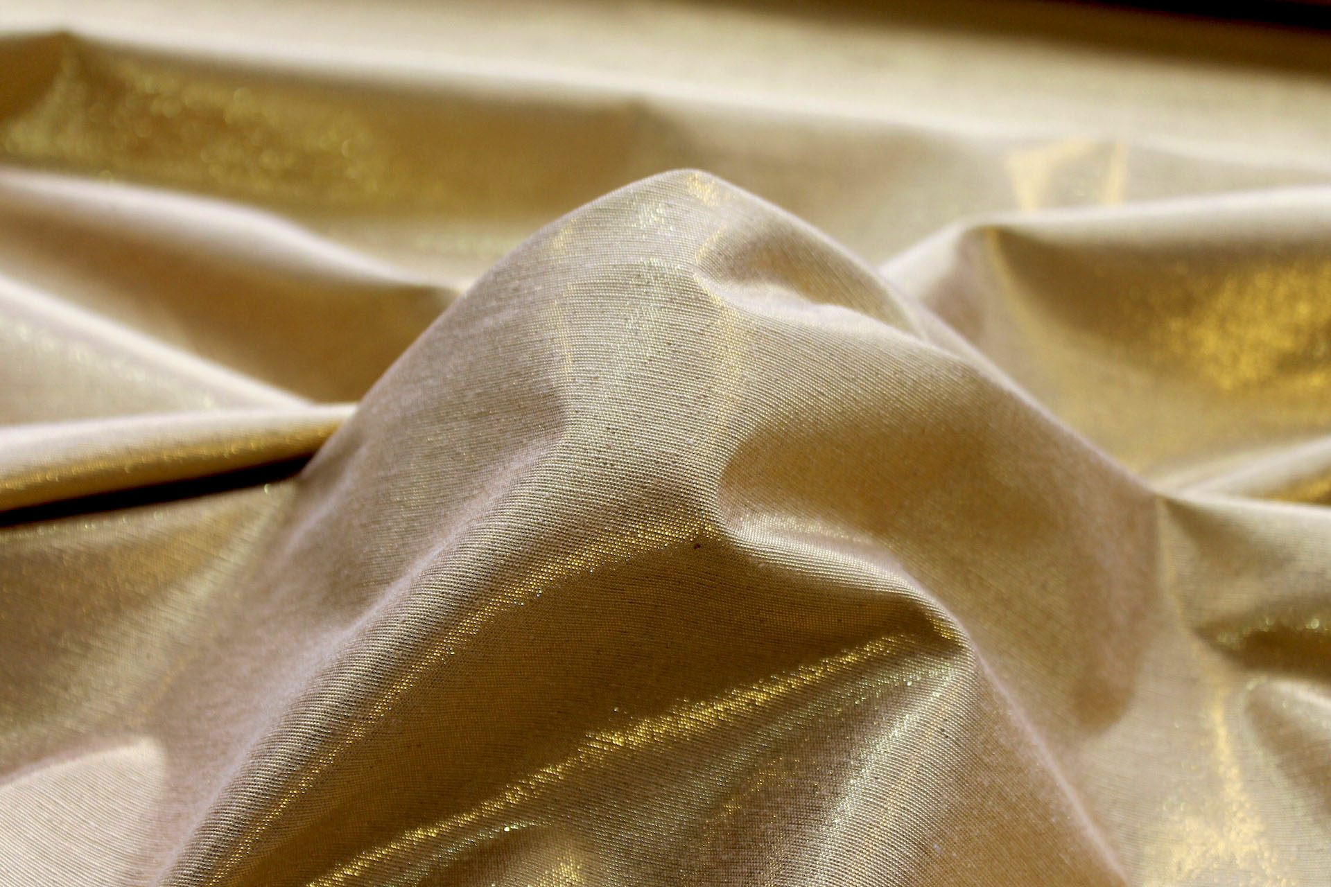 Metallic Silk Noil - New Straw Gold shot Bright Gold fabric, image 4 of 6
