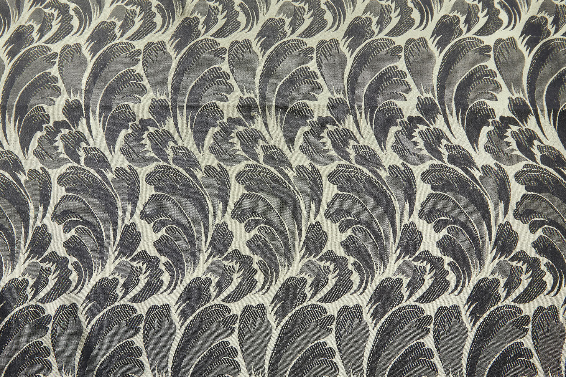 Compact Repeat Acanthus Leaf Reversible Silk Jacquard - Golden Yellow and Black fabric, image 4 of 16