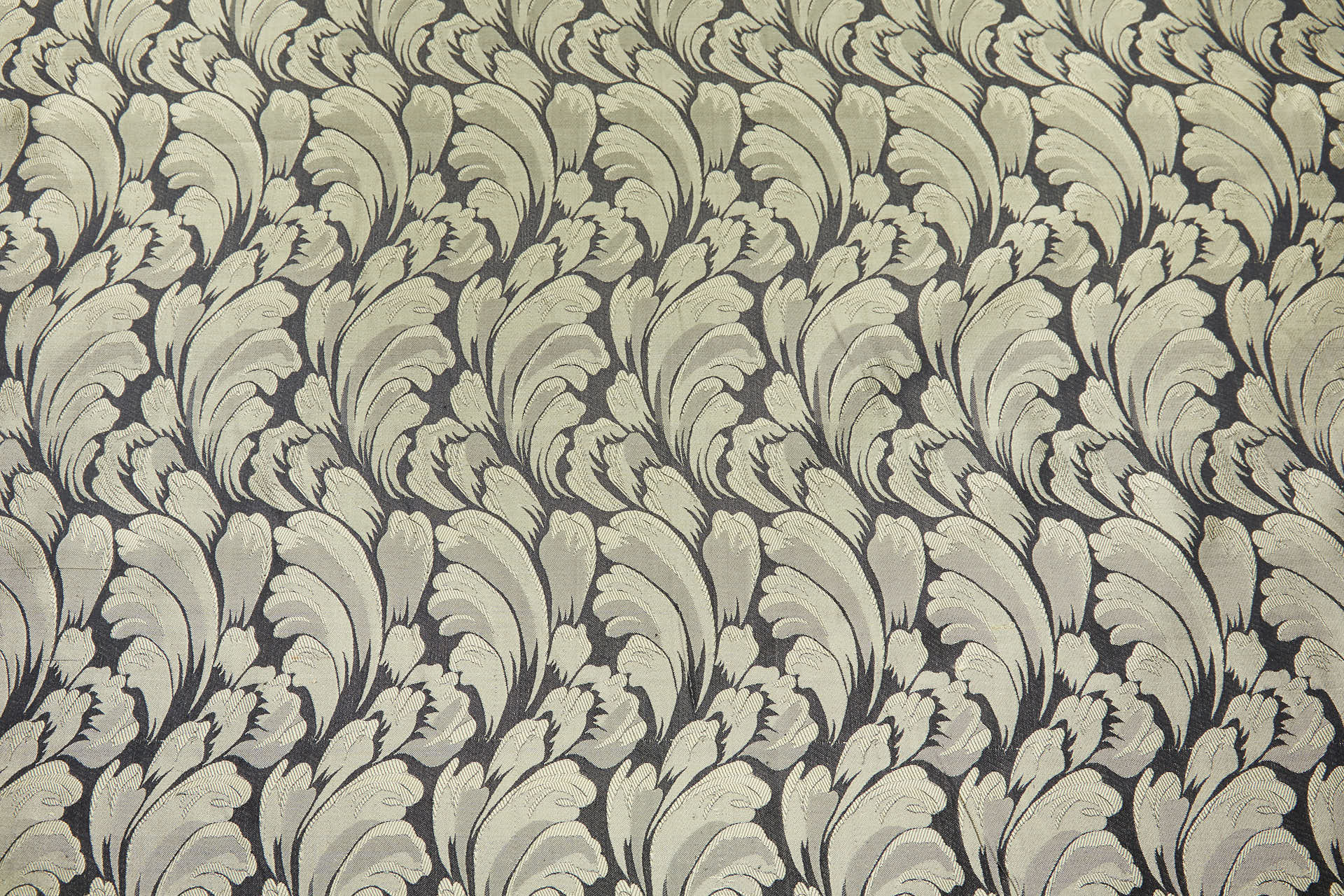 Compact Repeat Acanthus Leaf Reversible Silk Jacquard - Golden Yellow and Black fabric, image 16 of 16