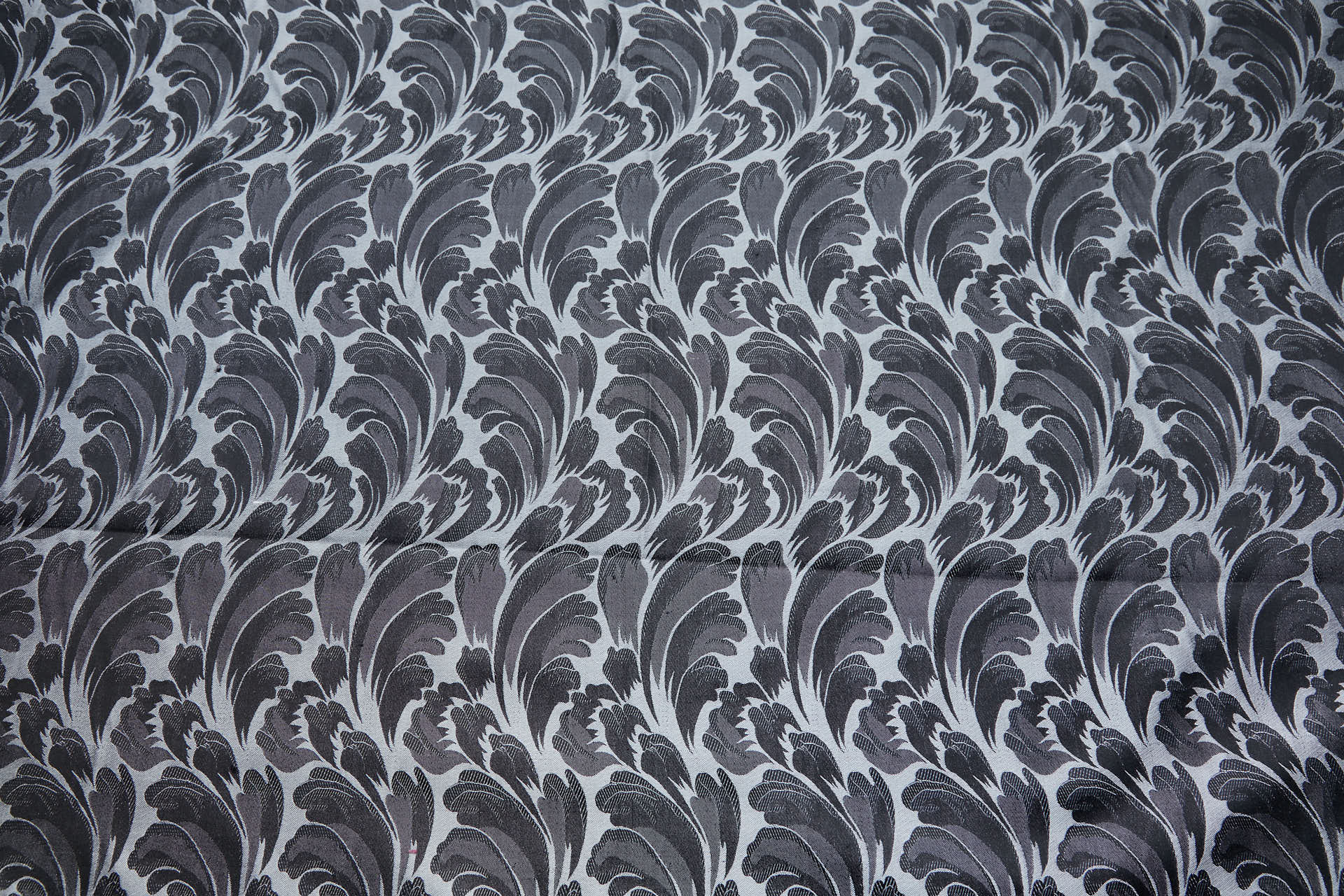 Compact Repeat Acanthus Leaf Reversible Silk Jacquard - Silver Grey and Black fabric, image 8 of 15