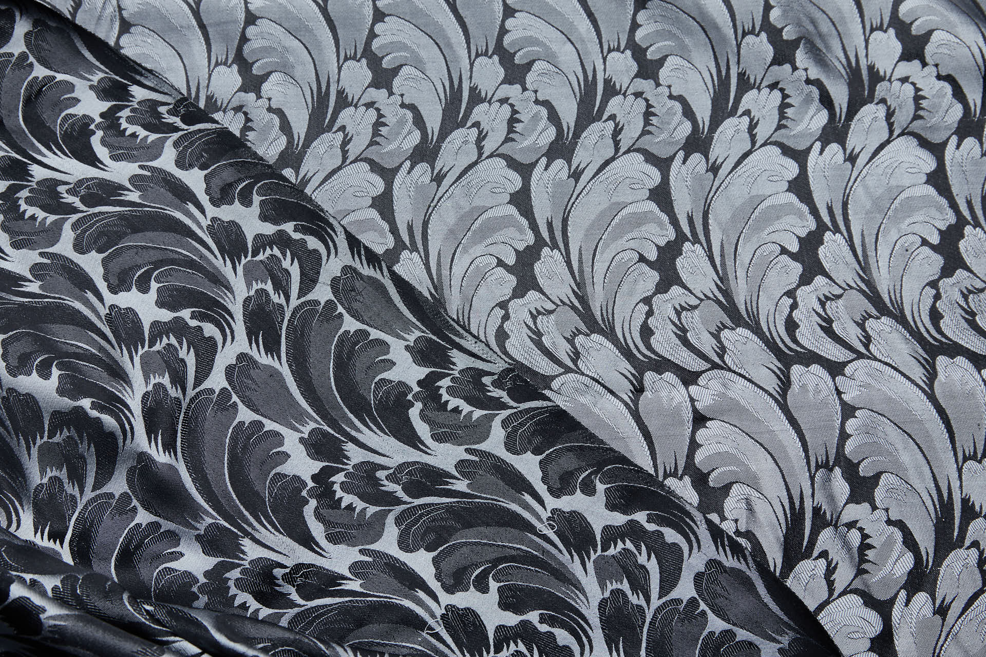 Compact Repeat Acanthus Leaf Reversible Silk Jacquard - Silver Grey and Black fabric, image 3 of 15