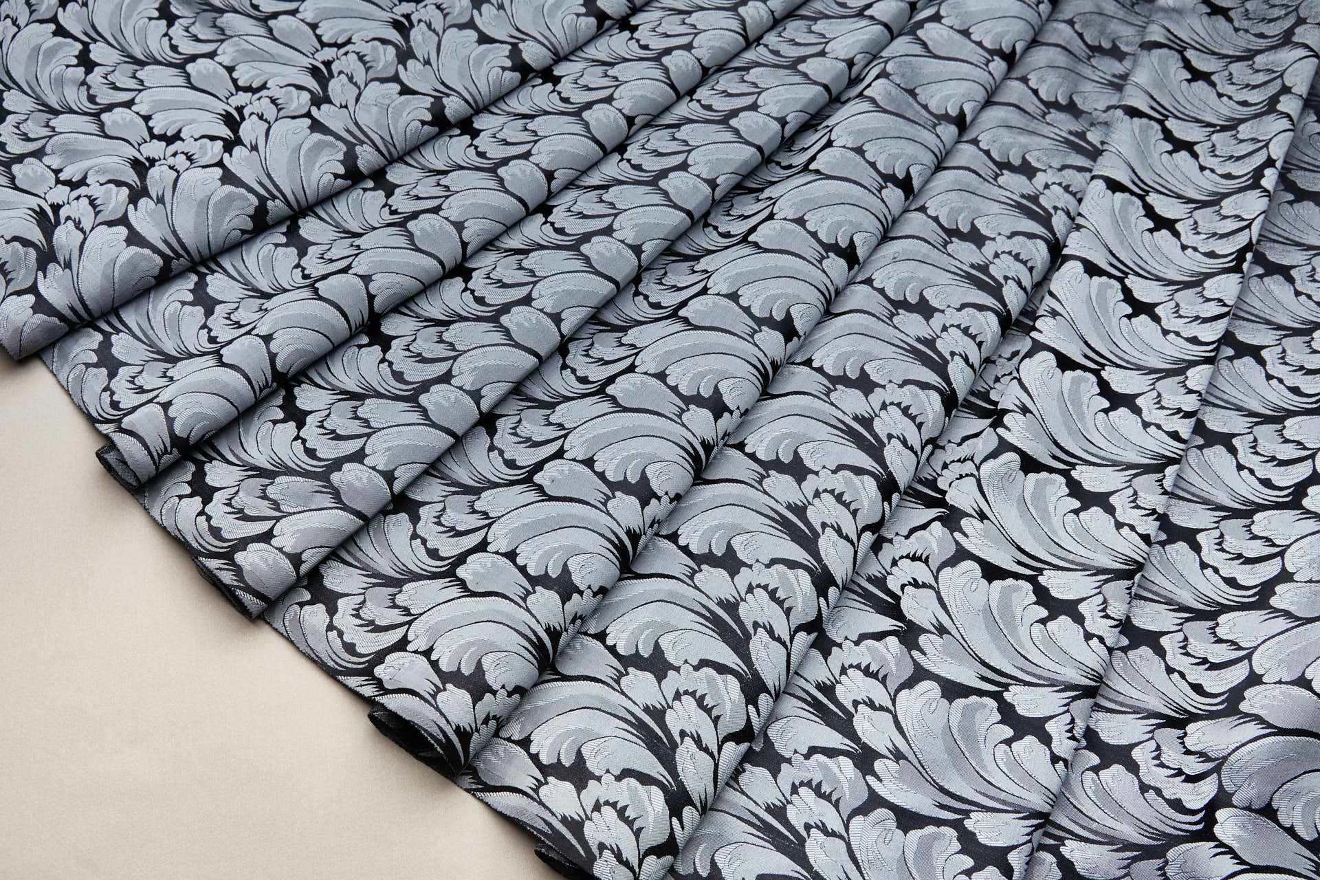 Compact Repeat Acanthus Leaf Reversible Silk Jacquard - Silver Grey and Black fabric