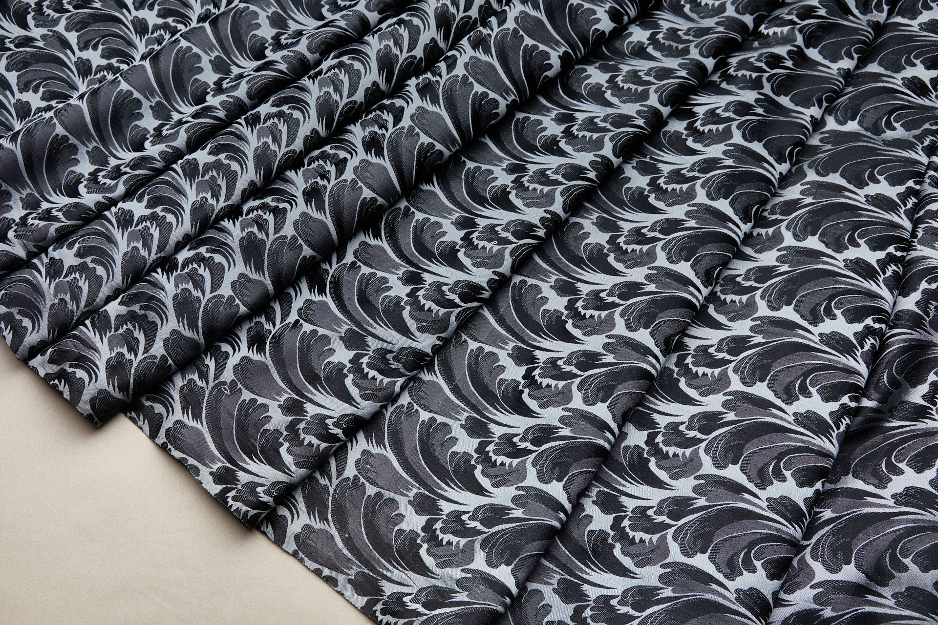 Compact Repeat Acanthus Leaf Reversible Silk Jacquard - Silver Grey and Black fabric, image 2 of 15