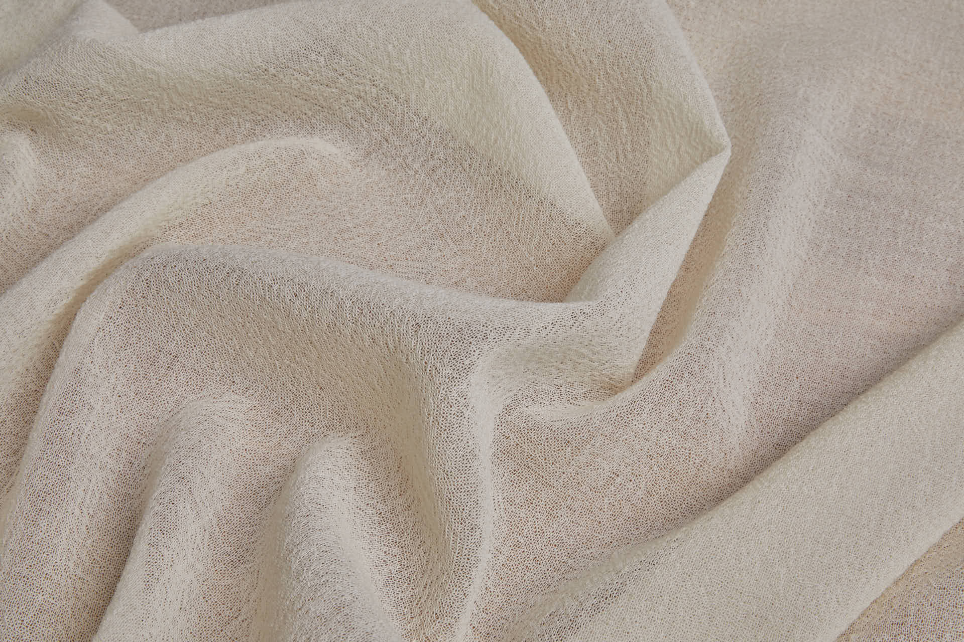 Wool Crepe Muslin - Ivory fabric